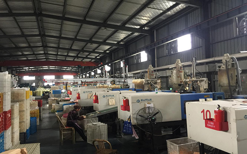 Cixi Changhe Leyou Sanitary Ware Factory lini produksi pabrik
